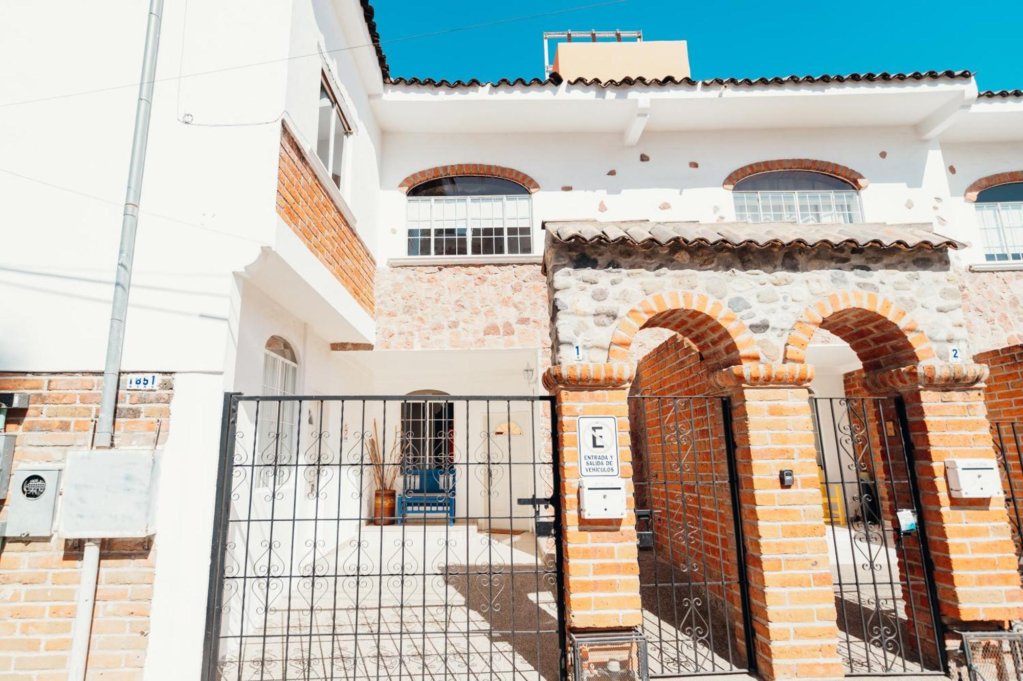 Boutique Hotel & Suites Hacienda Lord Twigg 푸에르토 발라타 외부 사진